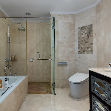 The Papandayan Hotel Bandung Room photo