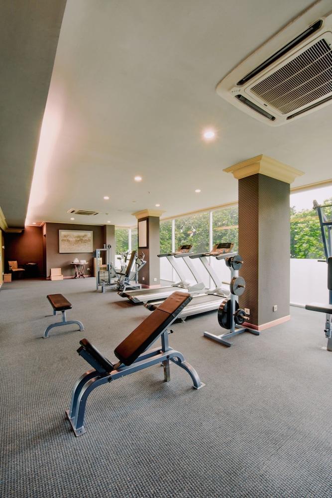 Hotel The Papandayan 5*