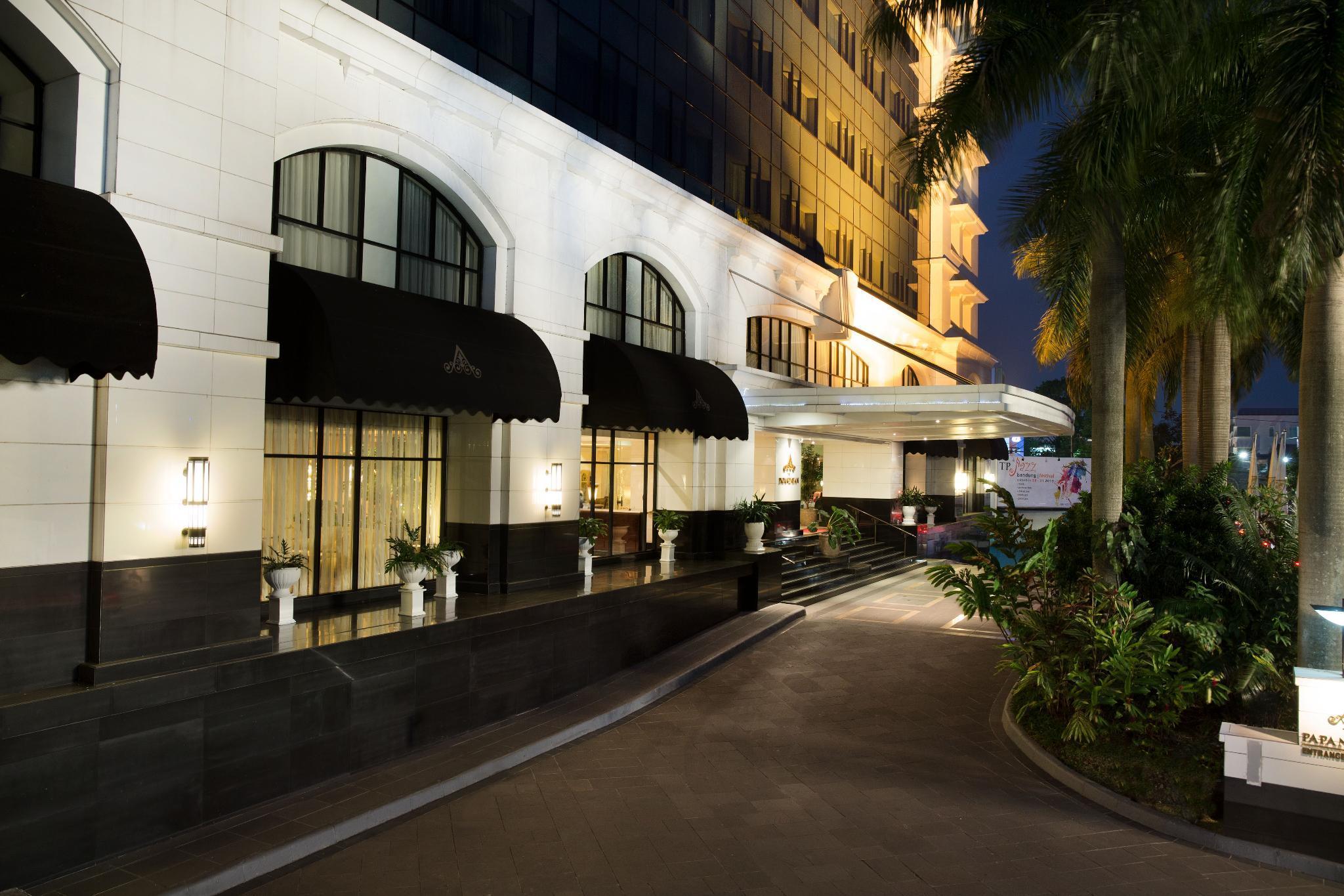 The Papandayan 5*